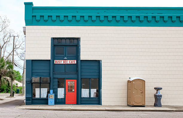 Best Construction site porta potty rental  in Como, MS